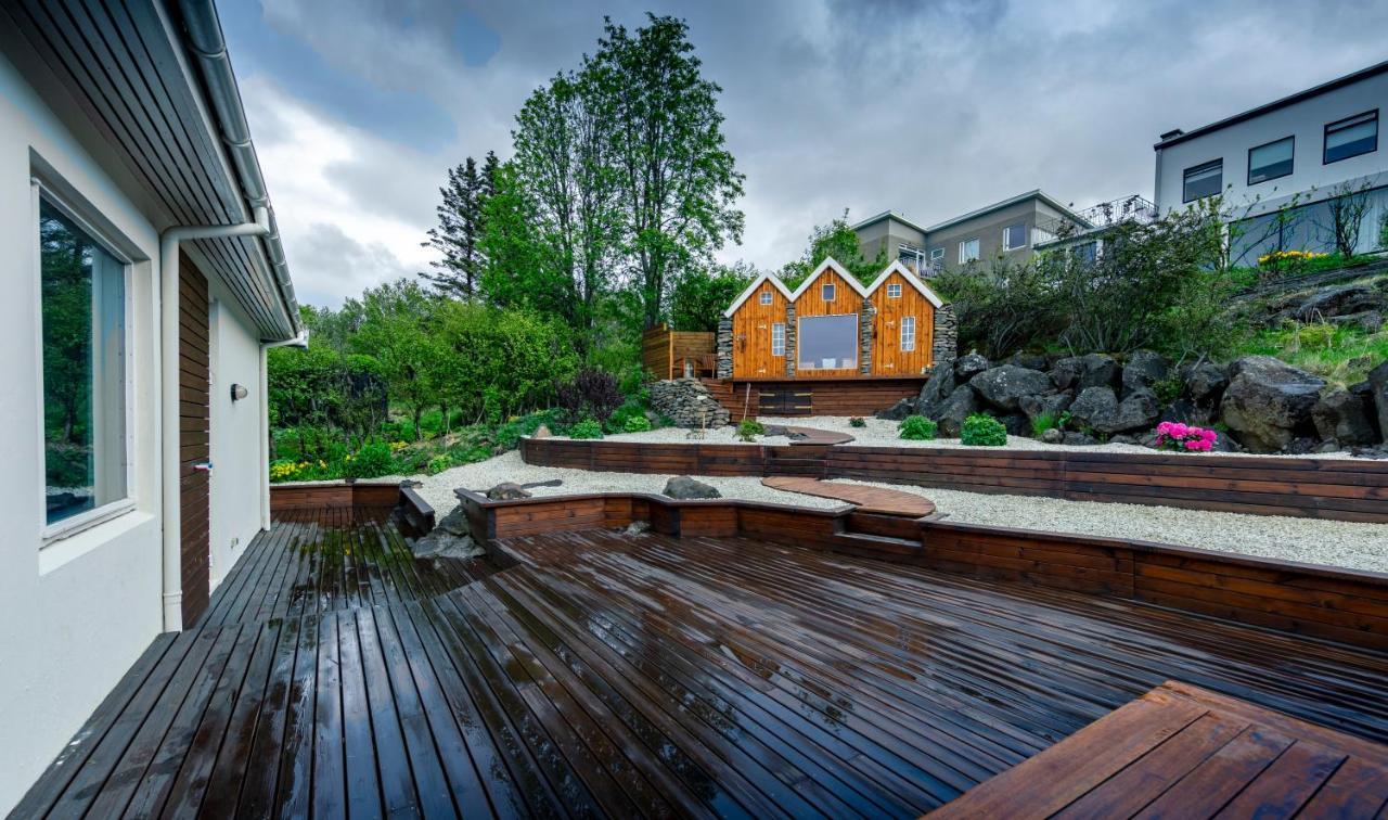 Iceland Sjf Villa, Hot Tub & Outdoor Sauna Amazing Mountains And City View Over Рейкьявик Экстерьер фото